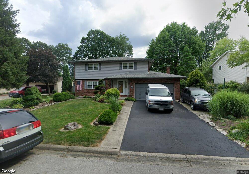 1279 Pepperell Dr, Columbus, OH 43235 - photo 1