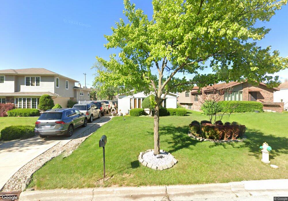 281 W Kimbell Ave, Elmhurst, IL 60126 - photo 1