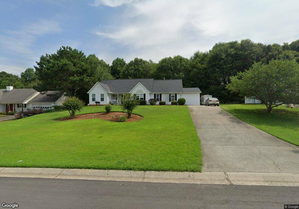 387 Arrowhatchee Dr, Winder, GA 30680 - photo 1