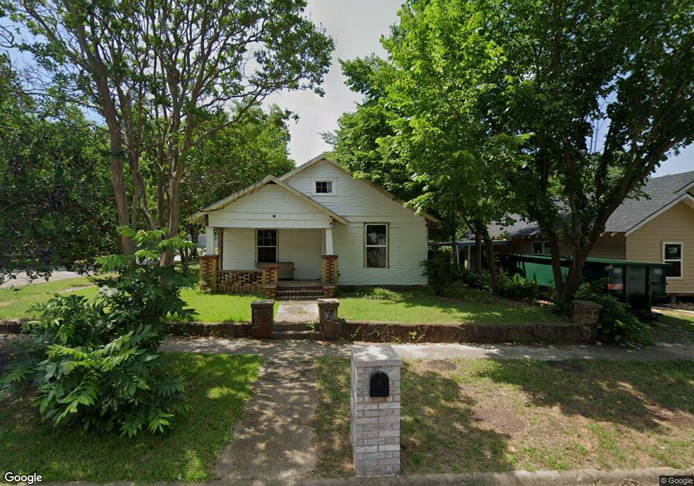 1100 W Chestnut St, Denison, TX 75020 - photo 1