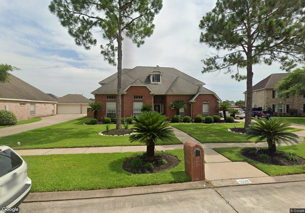 1528 Clubhouse Dr, Friendswood, TX 77546 - photo 1