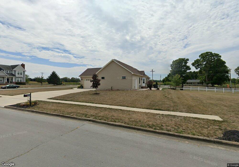 1615 Brooke Park Dr, Circleville, OH 43113 - photo 1