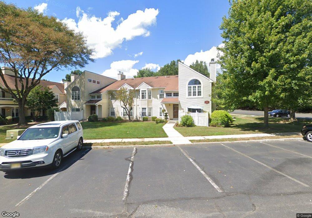 2 Powell Ct unit 1, Hightstown, NJ 08520 - photo 1