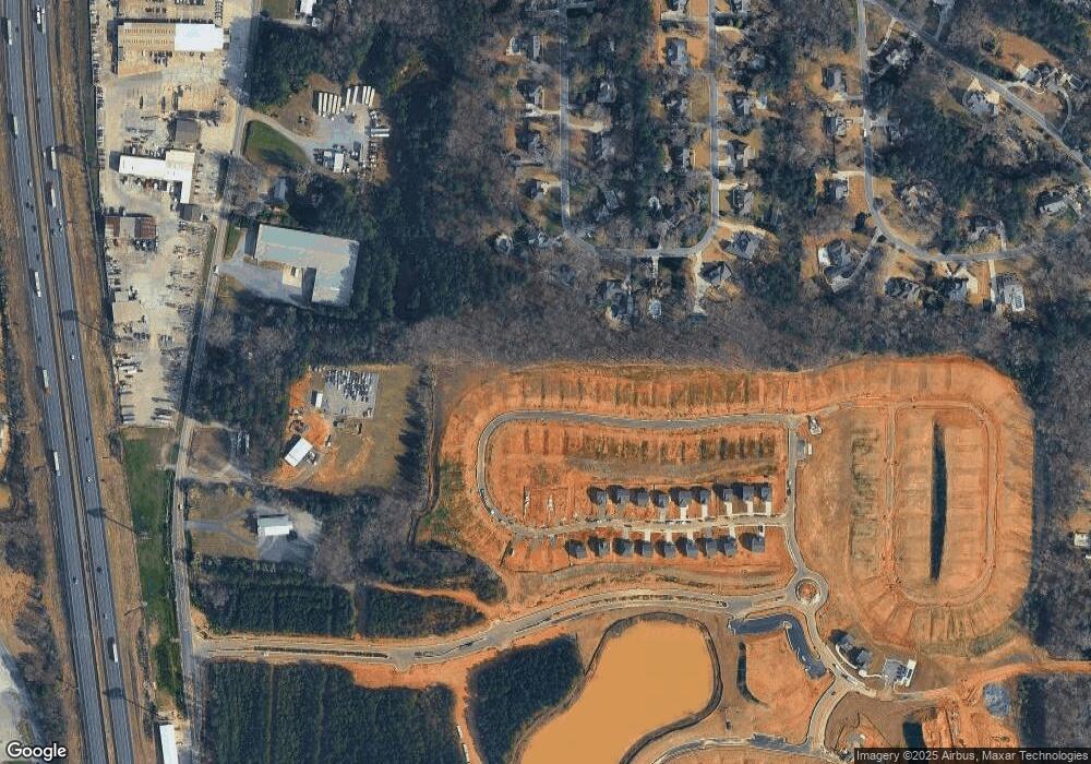 129 Lavender Cir, Calhoun, GA 30701 - photo 1