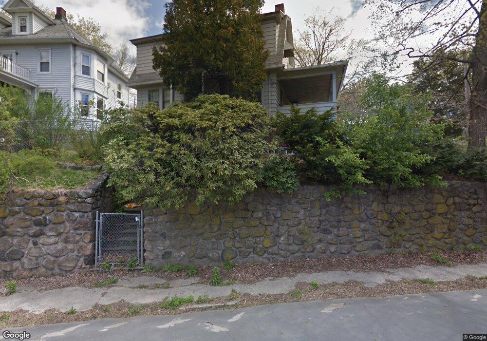 76 Lexington Ave, Waterbury, CT 06710 - photo 1