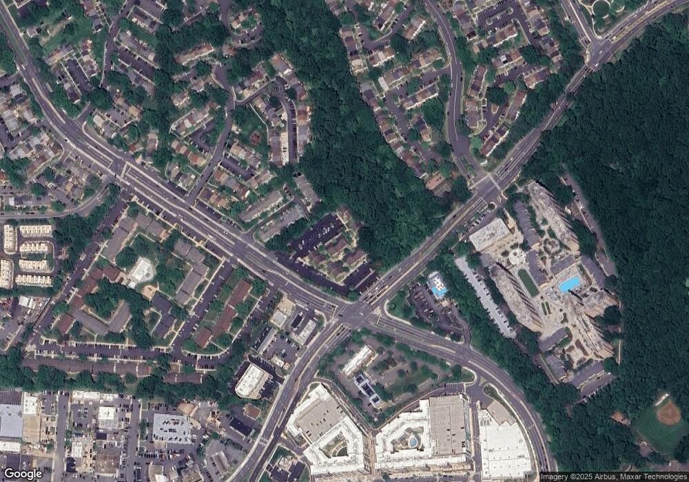 9508 Lee Hwy, Fairfax, VA 22031 - photo 1