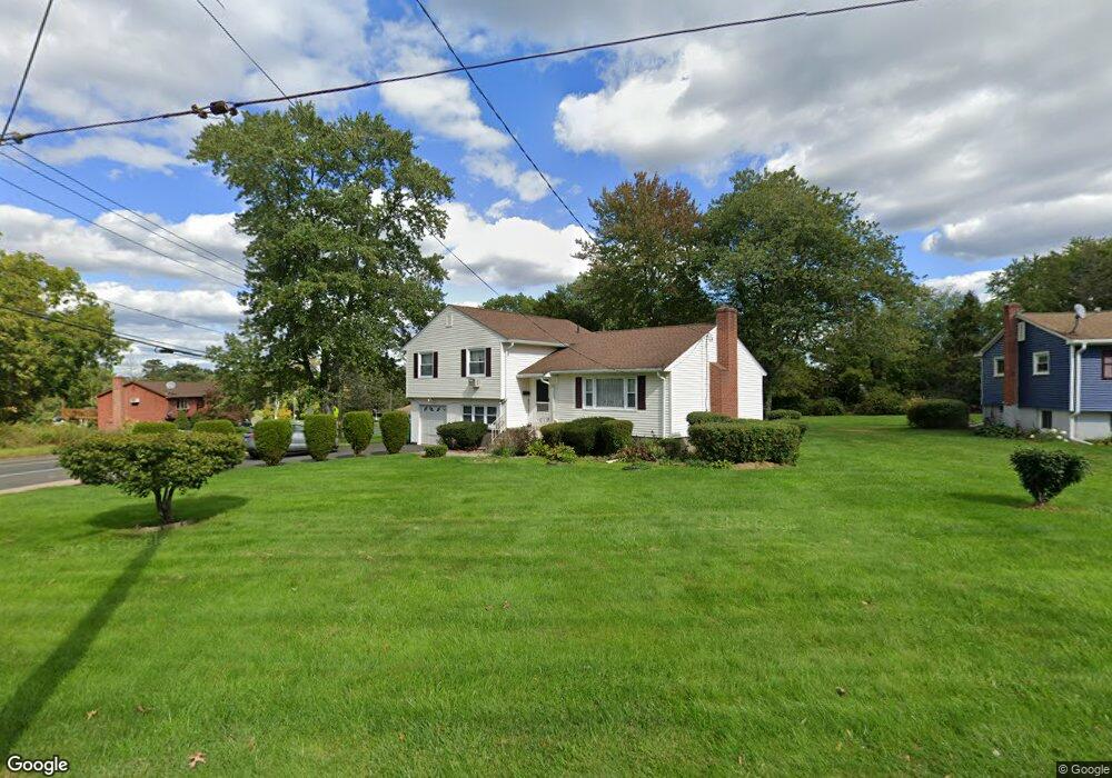 1 Banbury Ln, Bloomfield, CT 06002 - photo 1