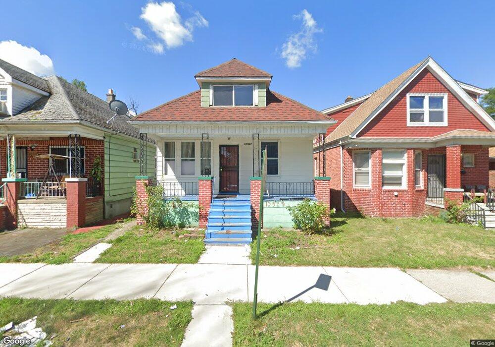 12935 Klinger St, HamtraMcK, MI 48212 - photo 1