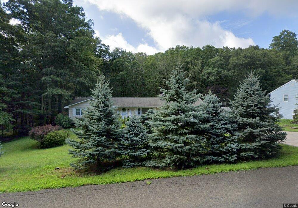 1711 Great Hill Rd, Guilford, CT 06437 - photo 1