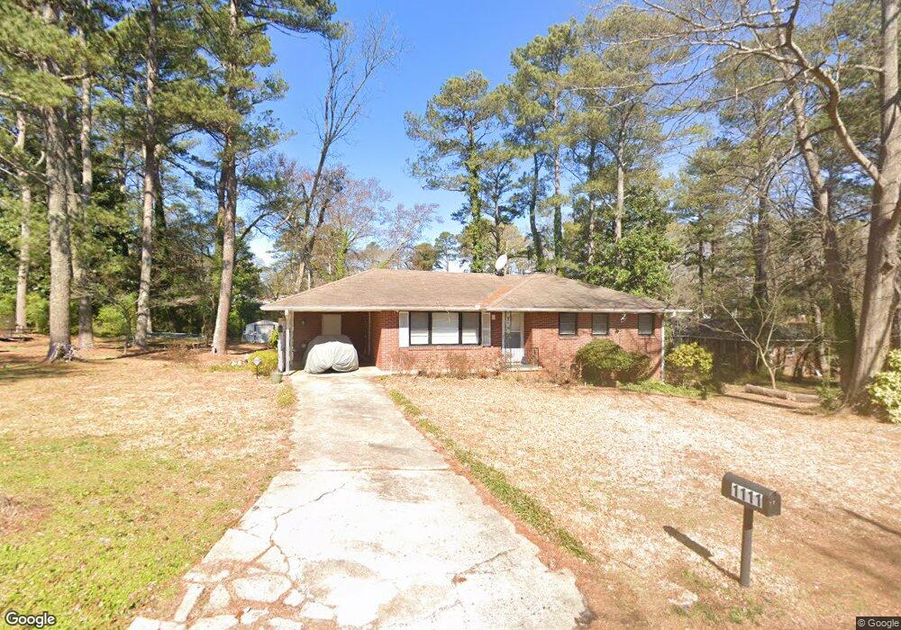 1111 Holly Cir unit 2, Forest Park, GA 30297 - photo 1