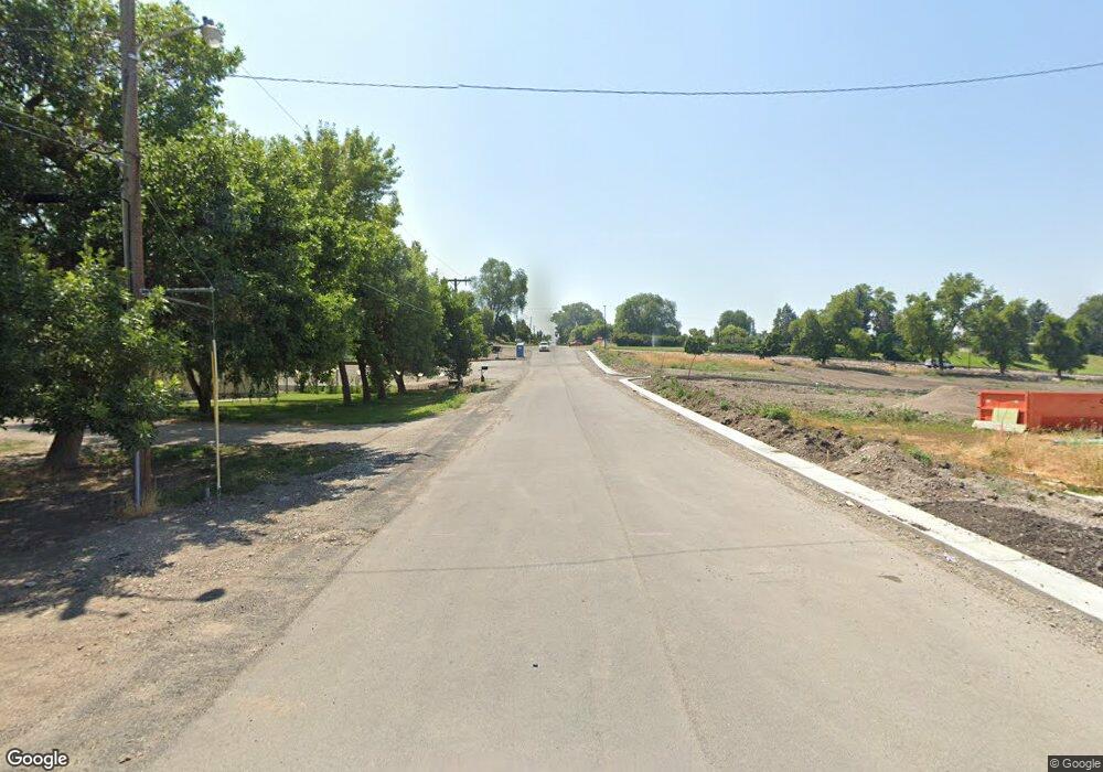 250 N 300 E, Hyrum, UT 84319 - photo 1