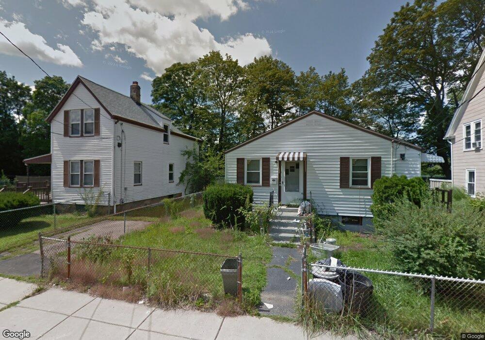 18 Heldun St, West Roxbury, MA 02132 - photo 1