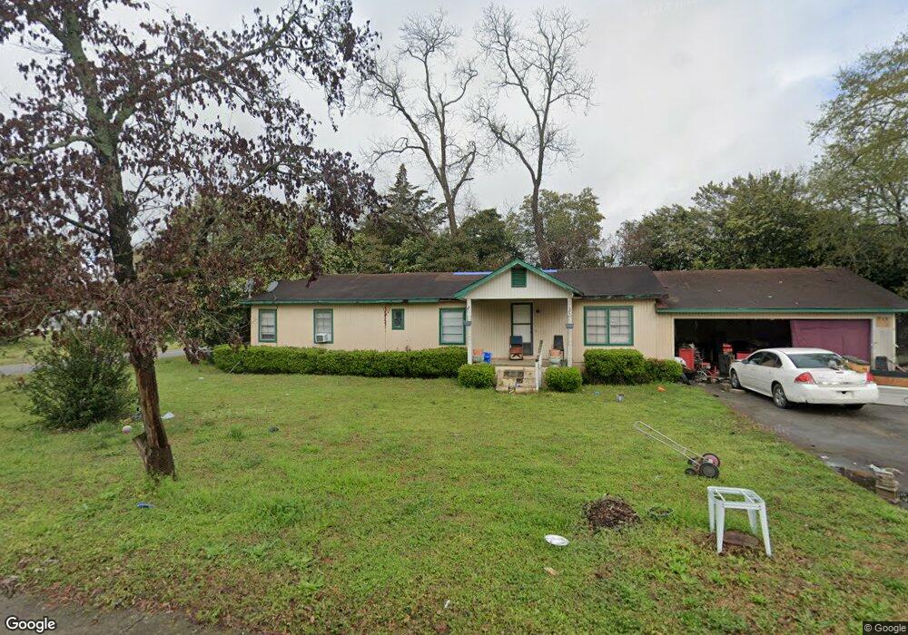 125 Thompson St, Cochran, GA 31014 - photo 1