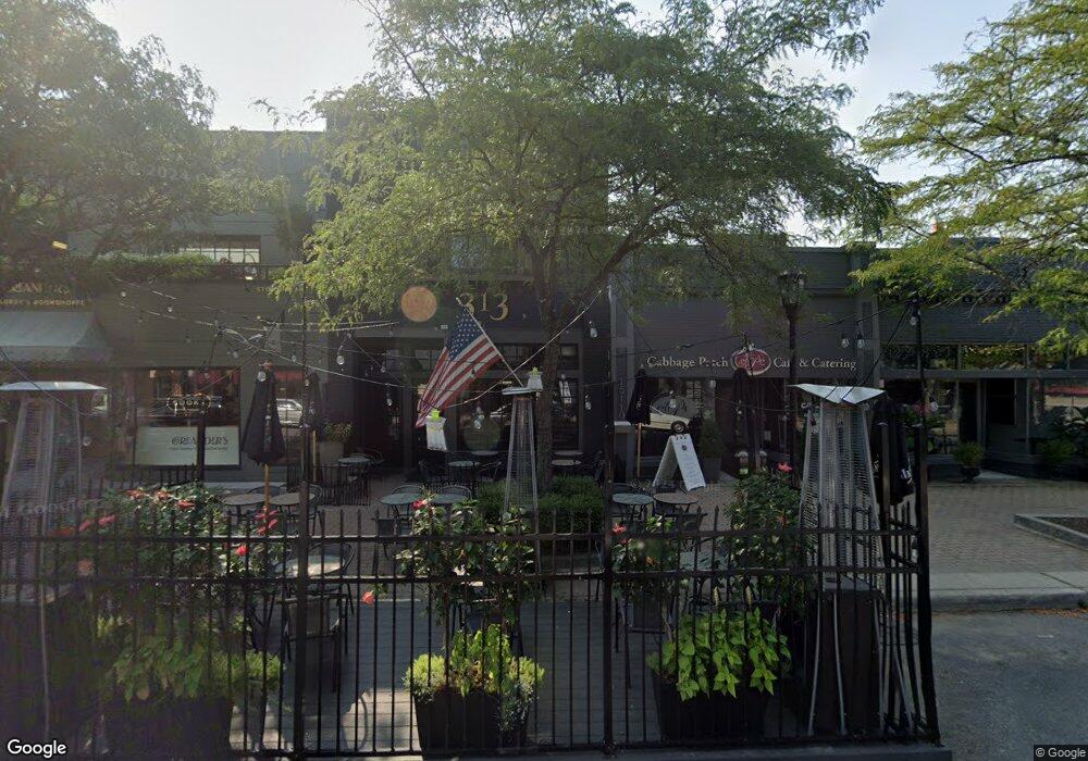 15112 Kercheval Ave unit Single, Grosse Pointe Park, MI 48230 - photo 1