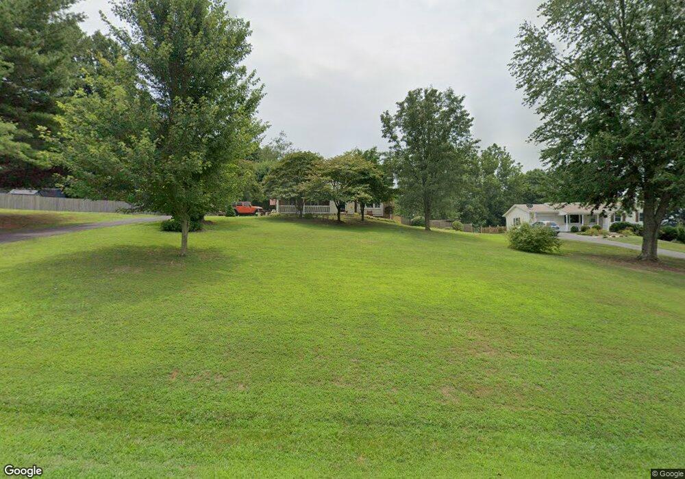 10989 Horseshoe Dr, Frederick, MD 21701 - photo 1