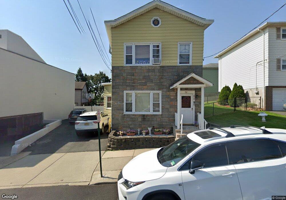 418 Broad St, Carlstadt, NJ 07072 - photo 1