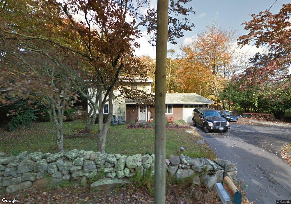 85 Forsyth Rd, Oakdale, CT 06370 - photo 1