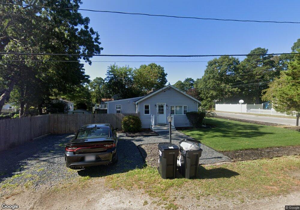 16 Spruce St unit 1, Plymouth, MA 02360 - photo 1