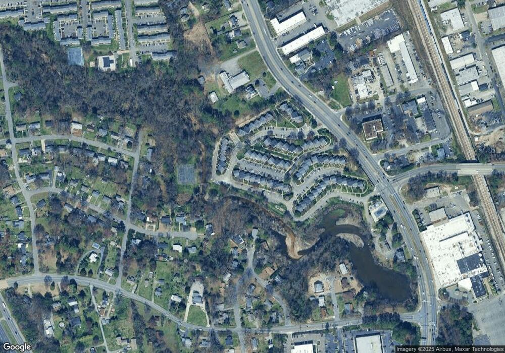 31 Snughaven Rd, Henrico, VA 23228 - photo 1