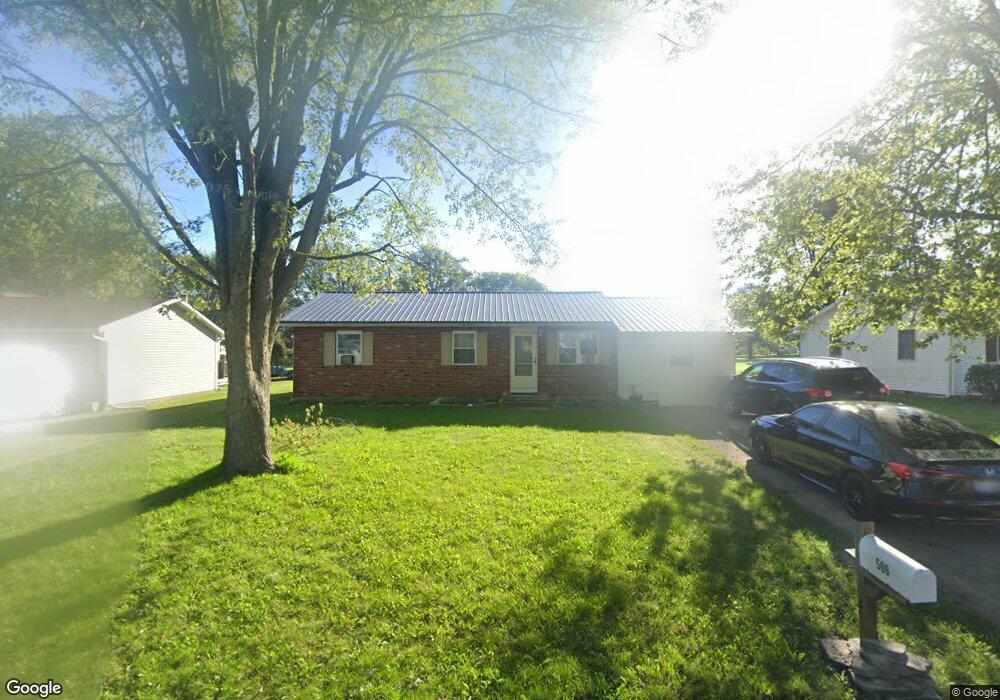 506 Erie St, Wapakoneta, OH 45895 - photo 1