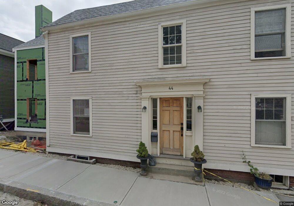 44 Rock St, Portsmouth, NH 03801 - photo 1