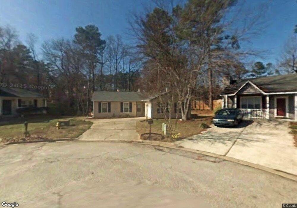 2137 Marbut Farms Ct, Lithonia, GA 30058 - photo 1