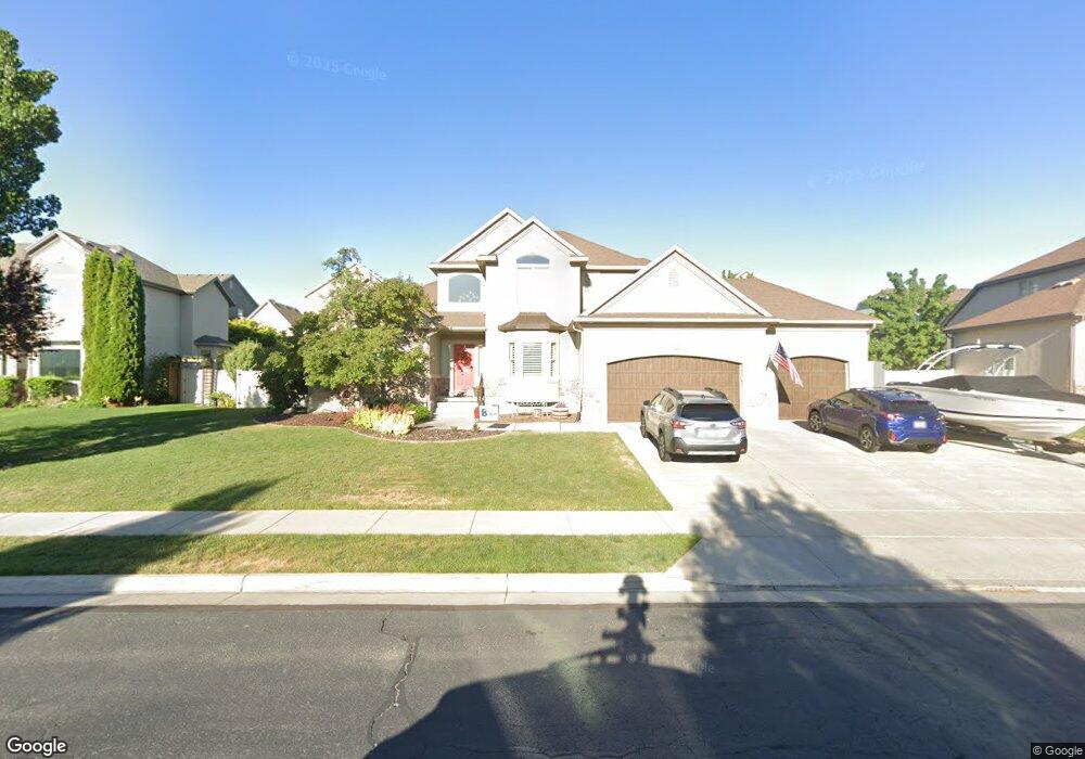 10248 S Walnut Canyon Ln, South Jordan, UT 84095 - photo 1