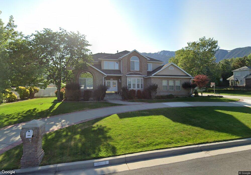 10681 Trailridge Cir, Sandy, UT 84092 - photo 1