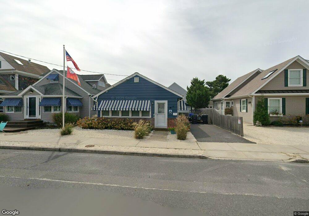 112 6th Ave, Mantoloking, NJ 08738 - photo 1