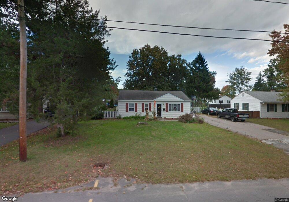 460 Litchfield Dr, Windsor Locks, CT 06096 - photo 1