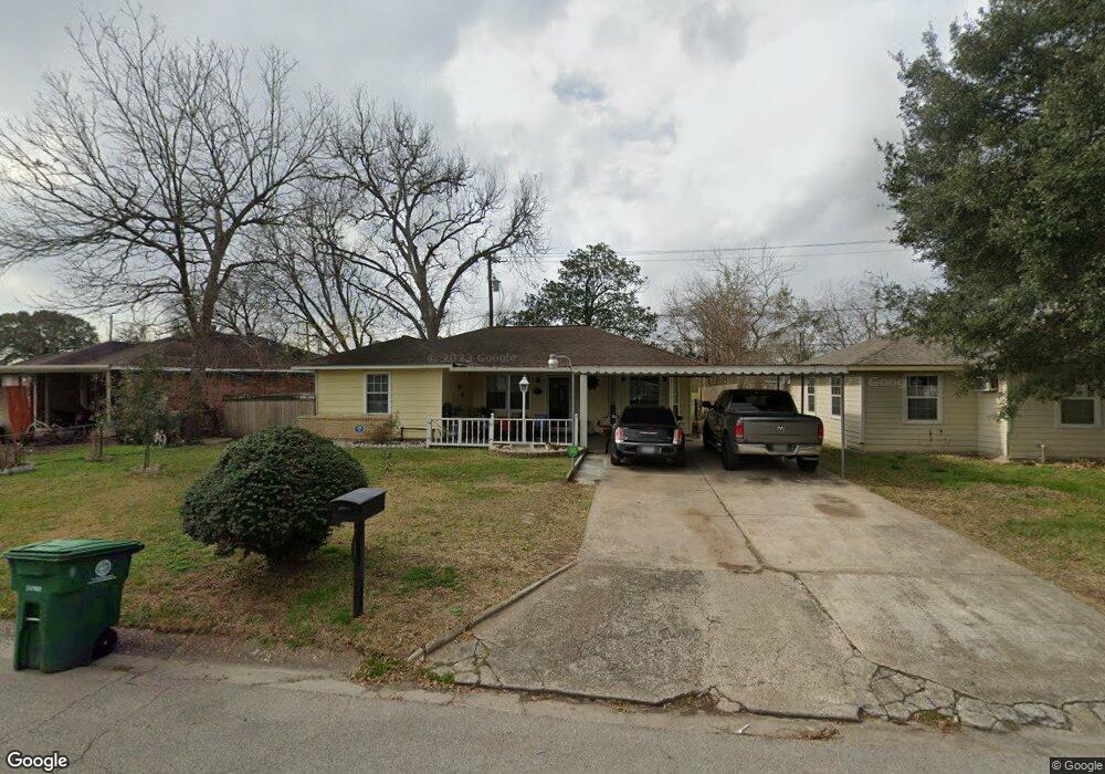 10927 Royal Pine Dr, Houston, TX 77093 - photo 1