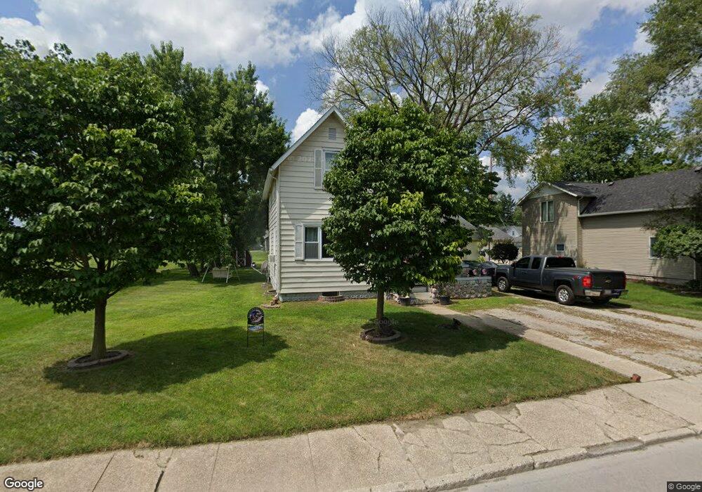 754 S Main St, Nappanee, IN 46550 - photo 1
