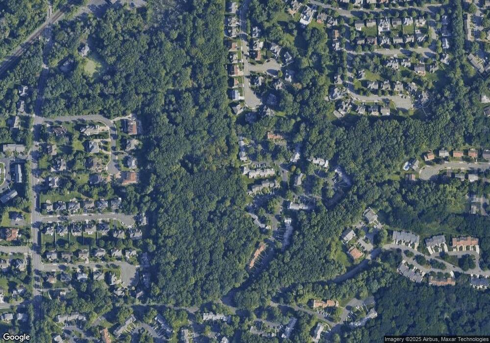 1508 Timber Oaks Rd, Edison, NJ 08820 - photo 1