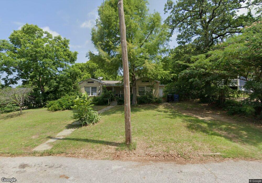 1631 W Chestnut St, Denison, TX 75020 - photo 1