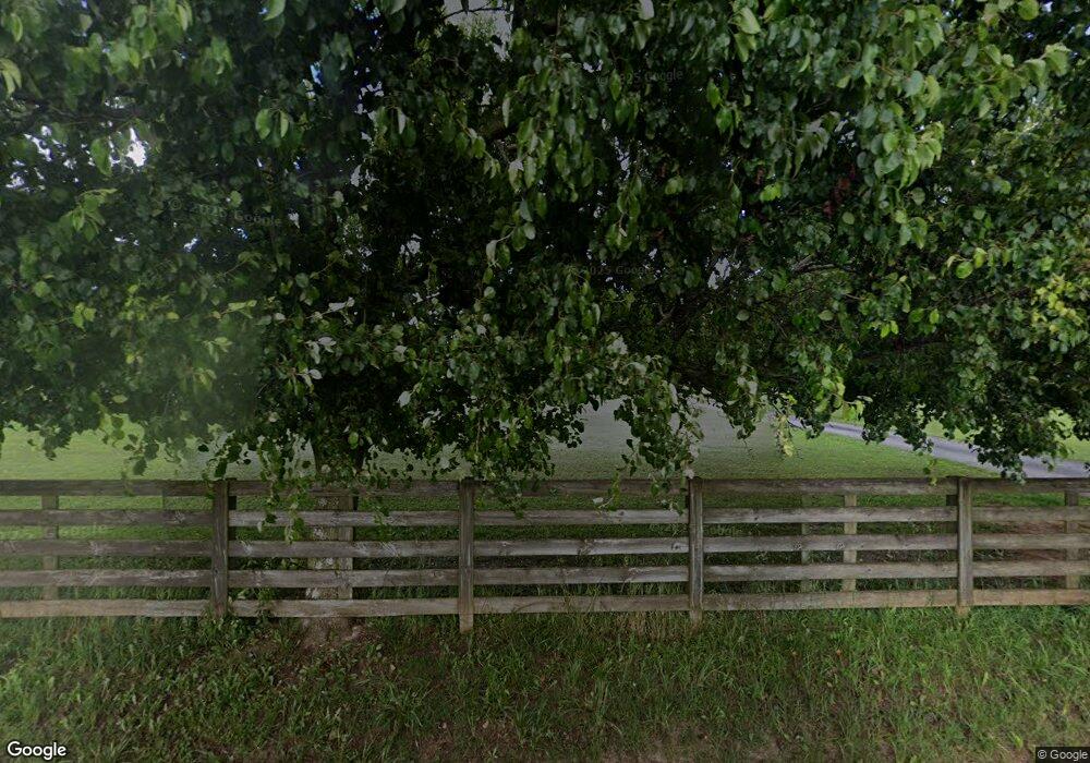 696 Pendley Rd SE, Calhoun, GA 30701 - photo 1