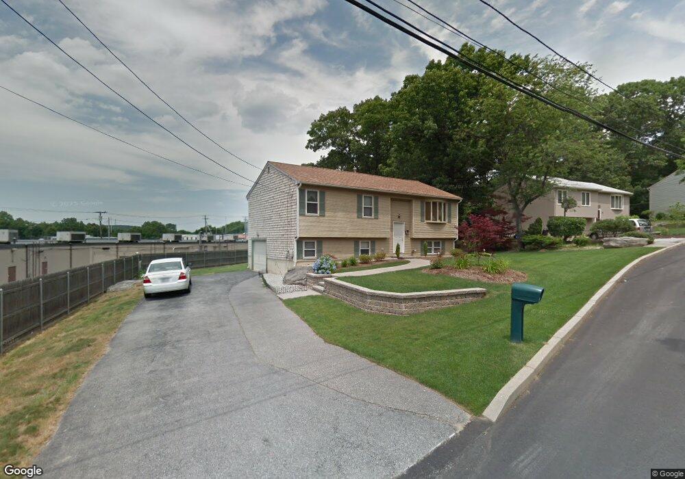 20 Blossom Dr, Cranston, RI 02920 - photo 1