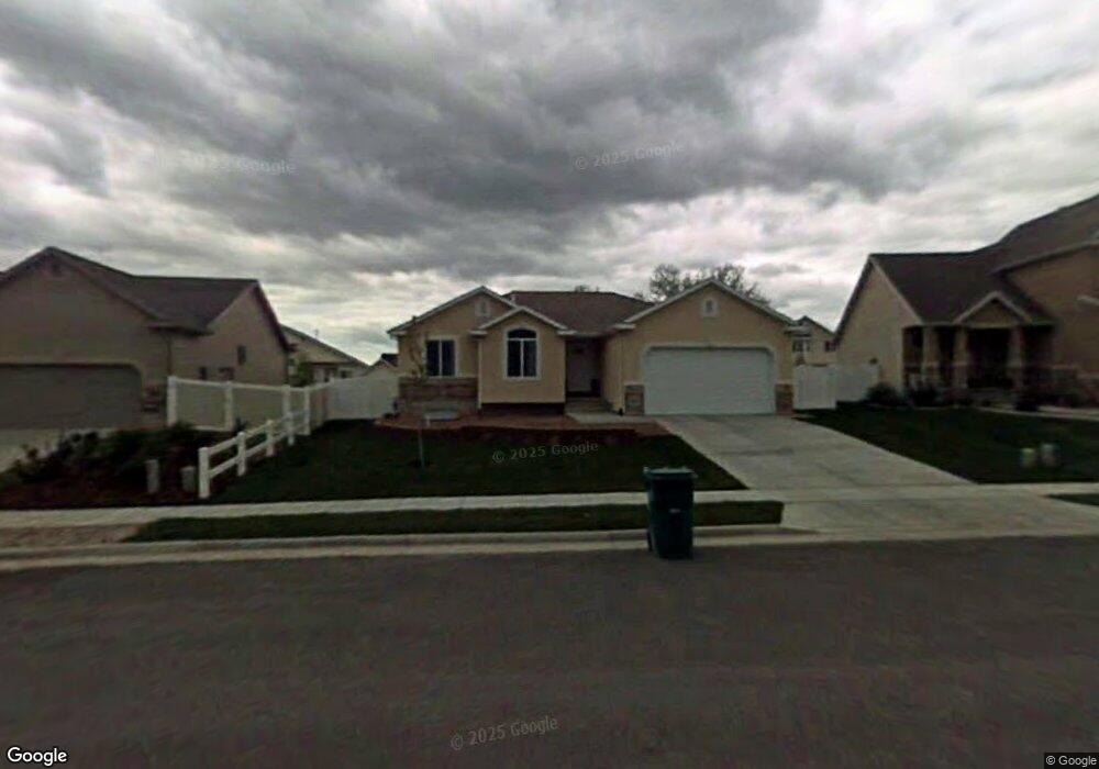 1581 N 100 E, Layton, UT 84041 - photo 1