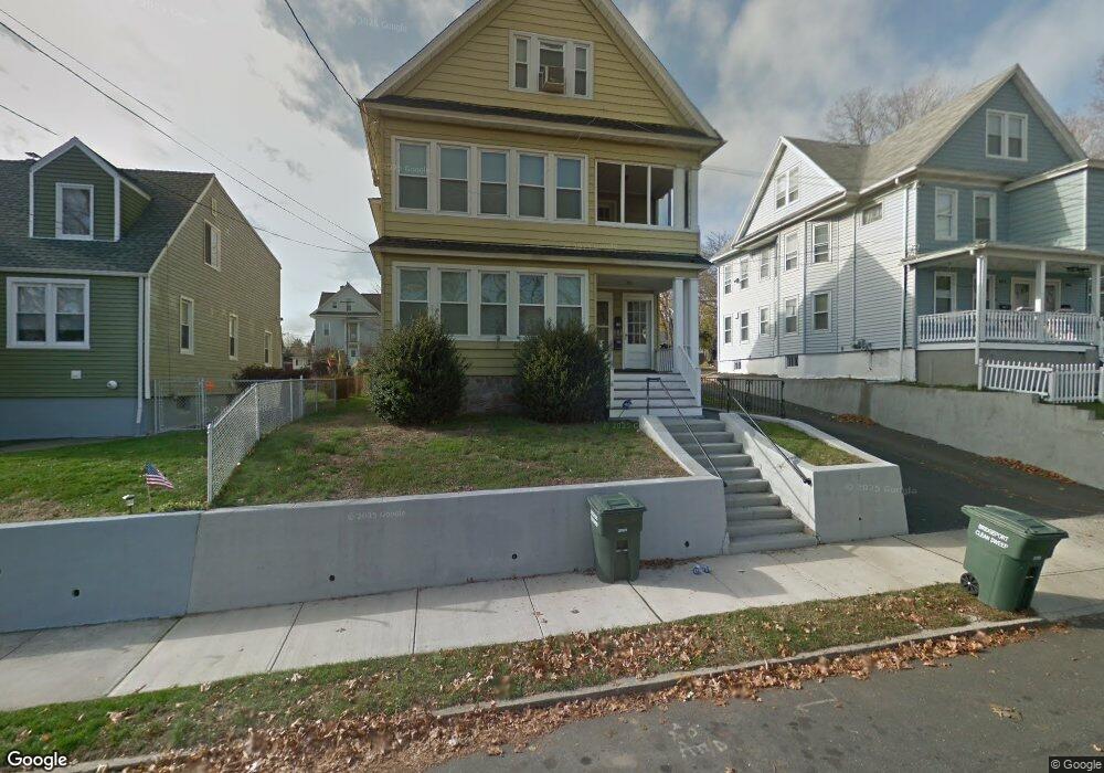 481 Gurdon St unit 483, Bridgeport, CT 06606 - photo 1