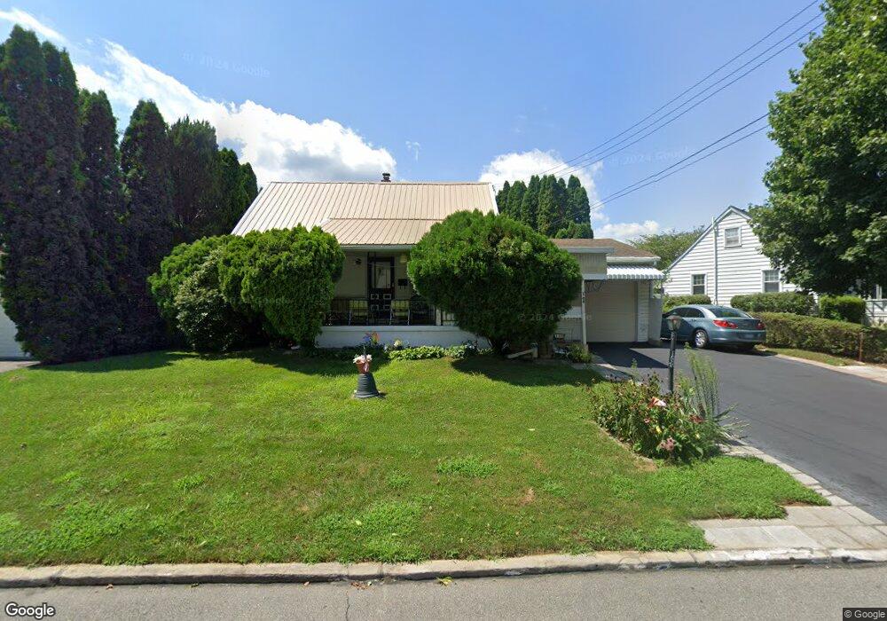 100 N Riverview Rd, Phillipsburg, NJ 08865 - photo 1