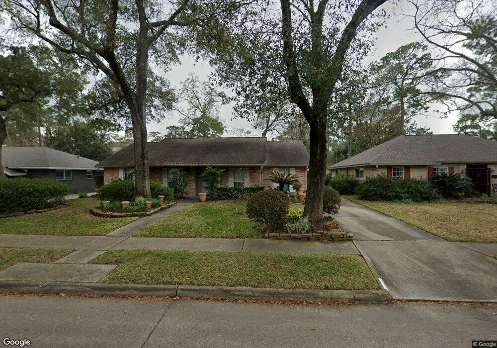 1059 Chamboard Ln, Houston, TX 77018 - photo 1
