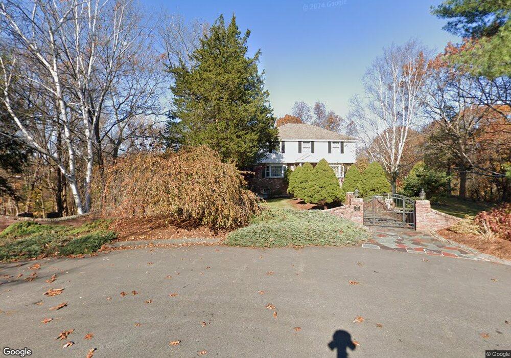 10 Juniper Ridge Rd, Danvers, MA 01923 - photo 1