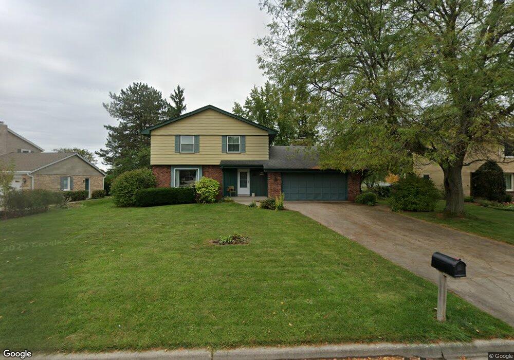 N101W15945 Santa fe Dr, Germantown, WI 53022 - photo 1