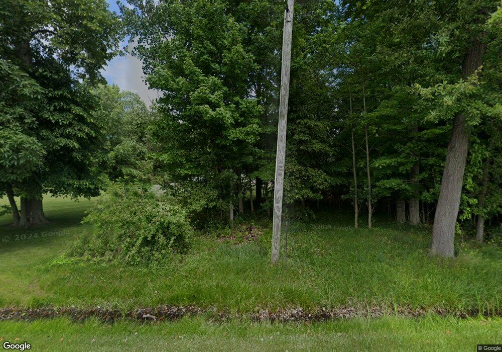 1042 Wyandot Rd, Bucyrus, OH 44820 - photo 1