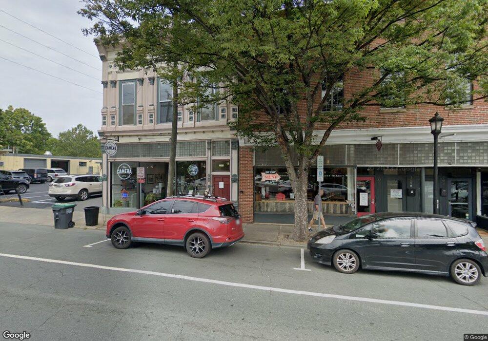 711 W Main St, Charlottesville, VA 22903 - photo 1