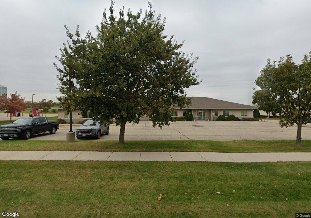 1627 4th Ave W, Monroe, WI 53566 - photo 1