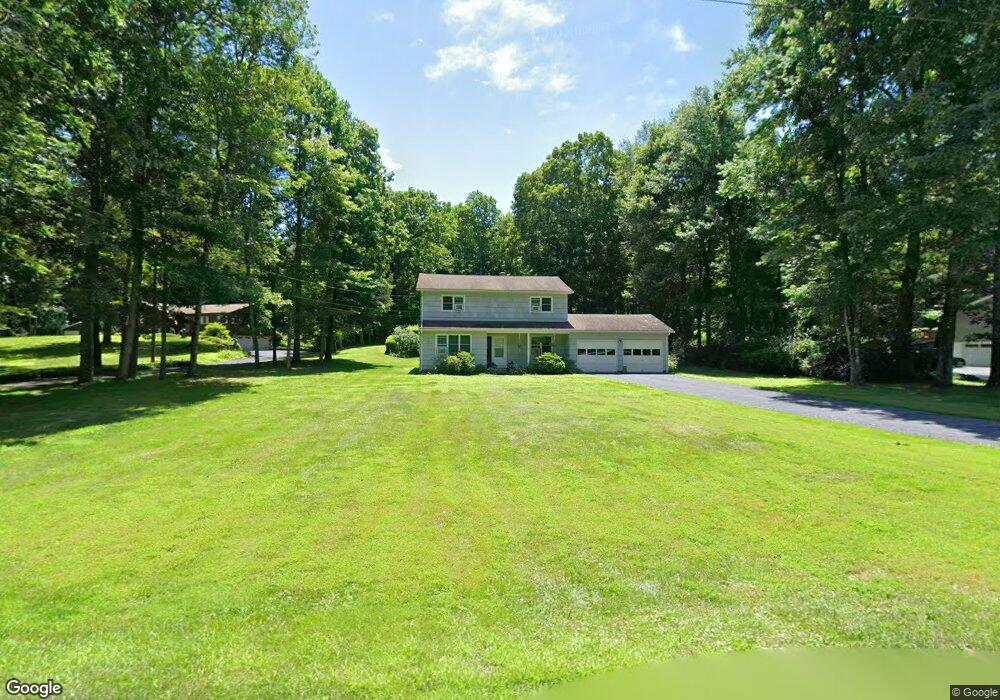 28 Cedar Ln, Rhinebeck, NY 12572 - photo 1