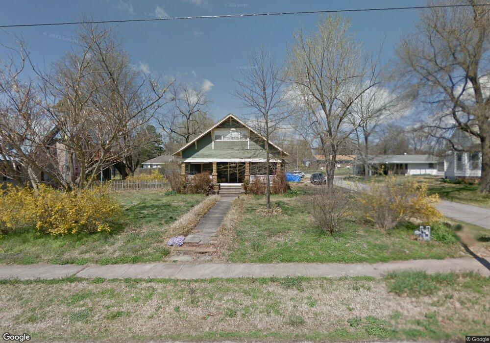 110 E Bush St, Prairie Grove, AR 72753 - photo 1