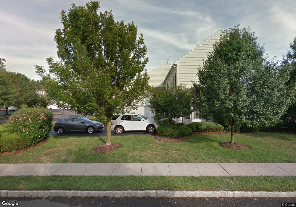 91 Twinberry Ct, Paramus, NJ 07652 - photo 1