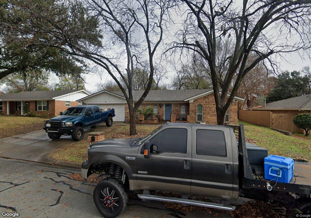 1124 Billie Ruth Ln, Hurst, TX 76053 - photo 1