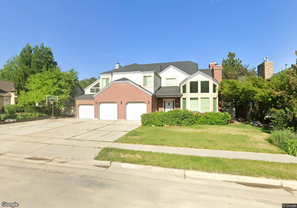 11198 S Brandon Park Dr, Sandy, UT 84092 - photo 1